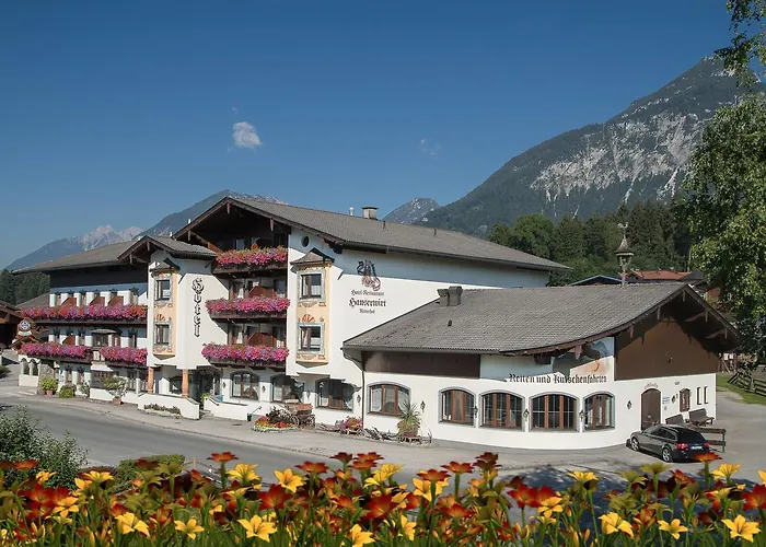 Hauserwirt Hotel 3*